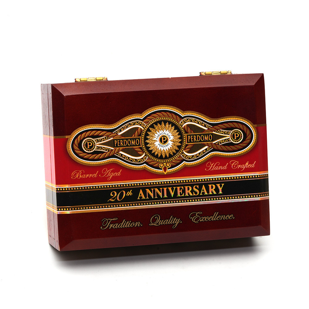 Perdomo 佩尔多莫 20th Anniversary Sun Grown Robusto R556 20周年日晒罗伯图
