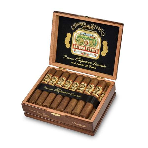 Arturo Fuente 阿图罗·富恩特 Don Carlos Robusto 唐·卡洛斯 罗伯图