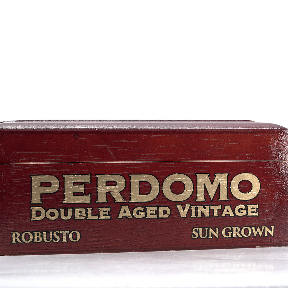 Perdomo 佩尔多莫 Double Aged 12 Year Vintage Sun Grown Robusto 双陈年佳酿 12 年 日晒 罗伯图