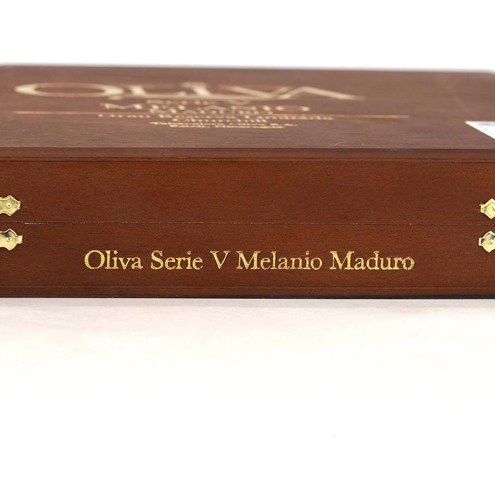 Oliva 奥利瓦 Serie V Melanio Maduro Churchill V系列 米拉尼奥 马杜罗 丘吉尔