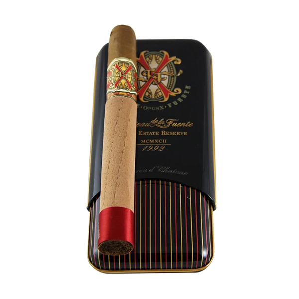 Arturo Fuente Fuente Fuente Opus X Reserva D Chateau Tin 3s  阿图罗·富恩特窖藏庄园 铁盒 3支/盒