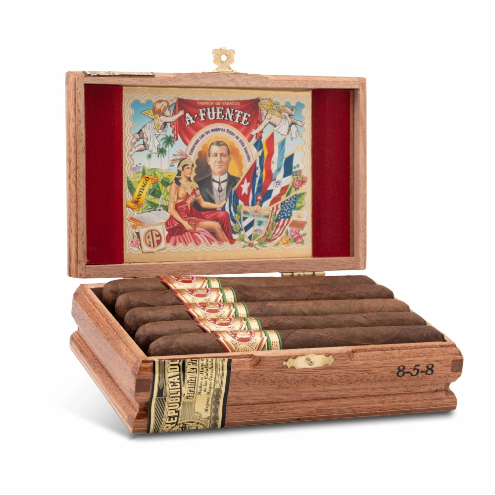 Arturo Fuente 阿图罗·富恩特 Gran Reserva Flor Fina 8-5-8 Nature 特级窖藏 菲娜之花 8-5-8 自然 10支/盒