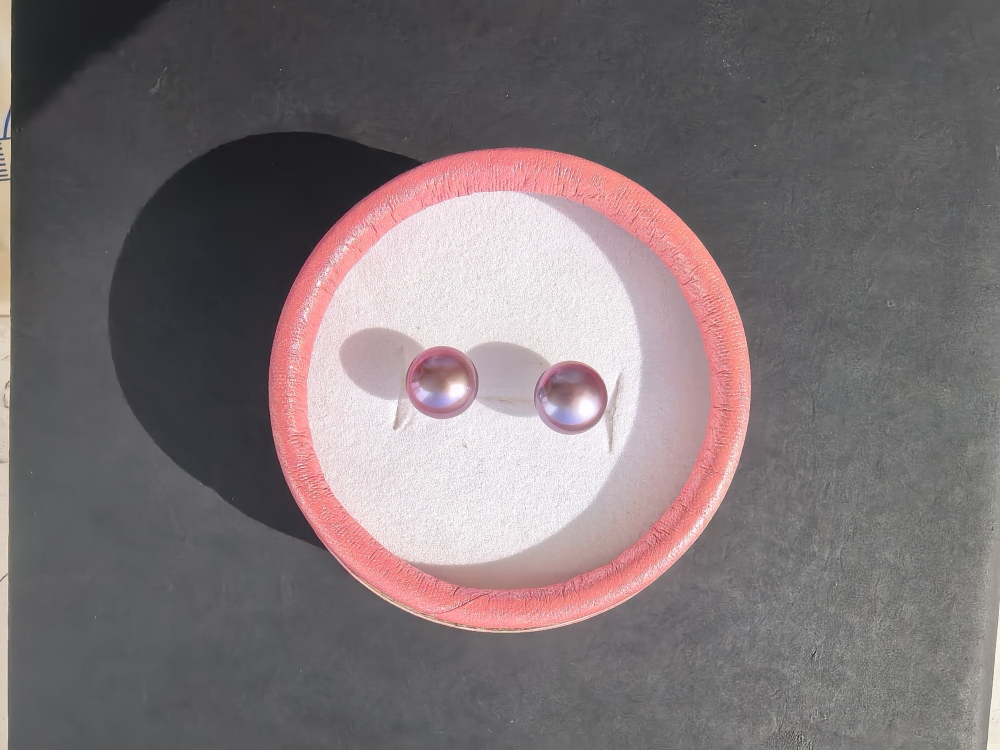 Freashwater Pearl Earring  Natural Pearl  Purple Color 8mm