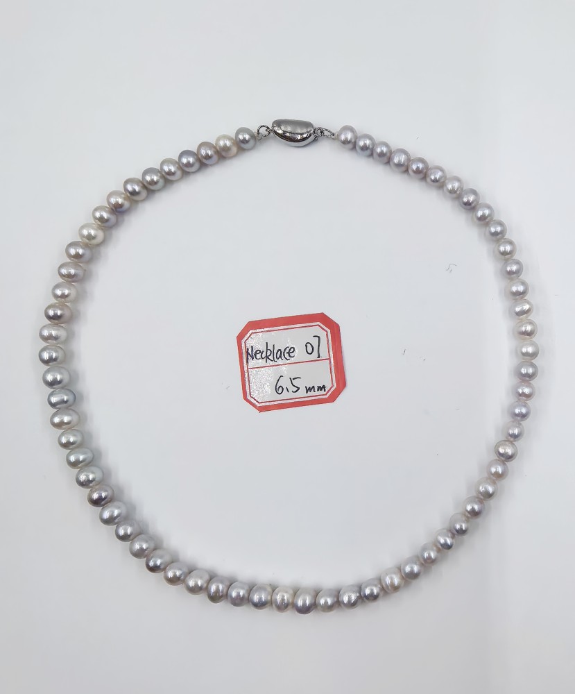 Freshwater Pearl Necklace Gray Purple color 6.5mm