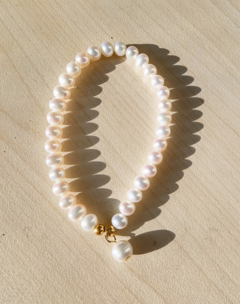 Beautiful White Pearls Bracelet 6mm