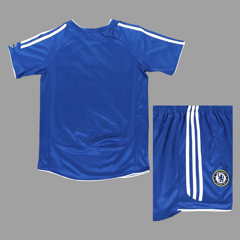 06/08 Chelsea Home Kids Retro Soccer Jersey Size 16-28