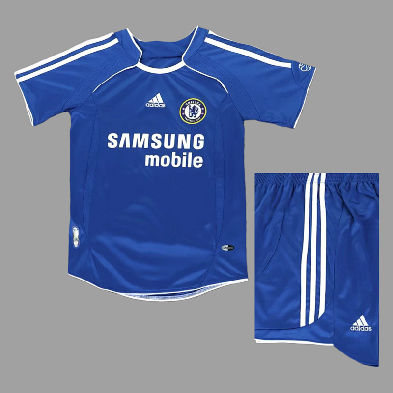 06/08 Chelsea Home Kids Retro Soccer Jersey Size 16-28