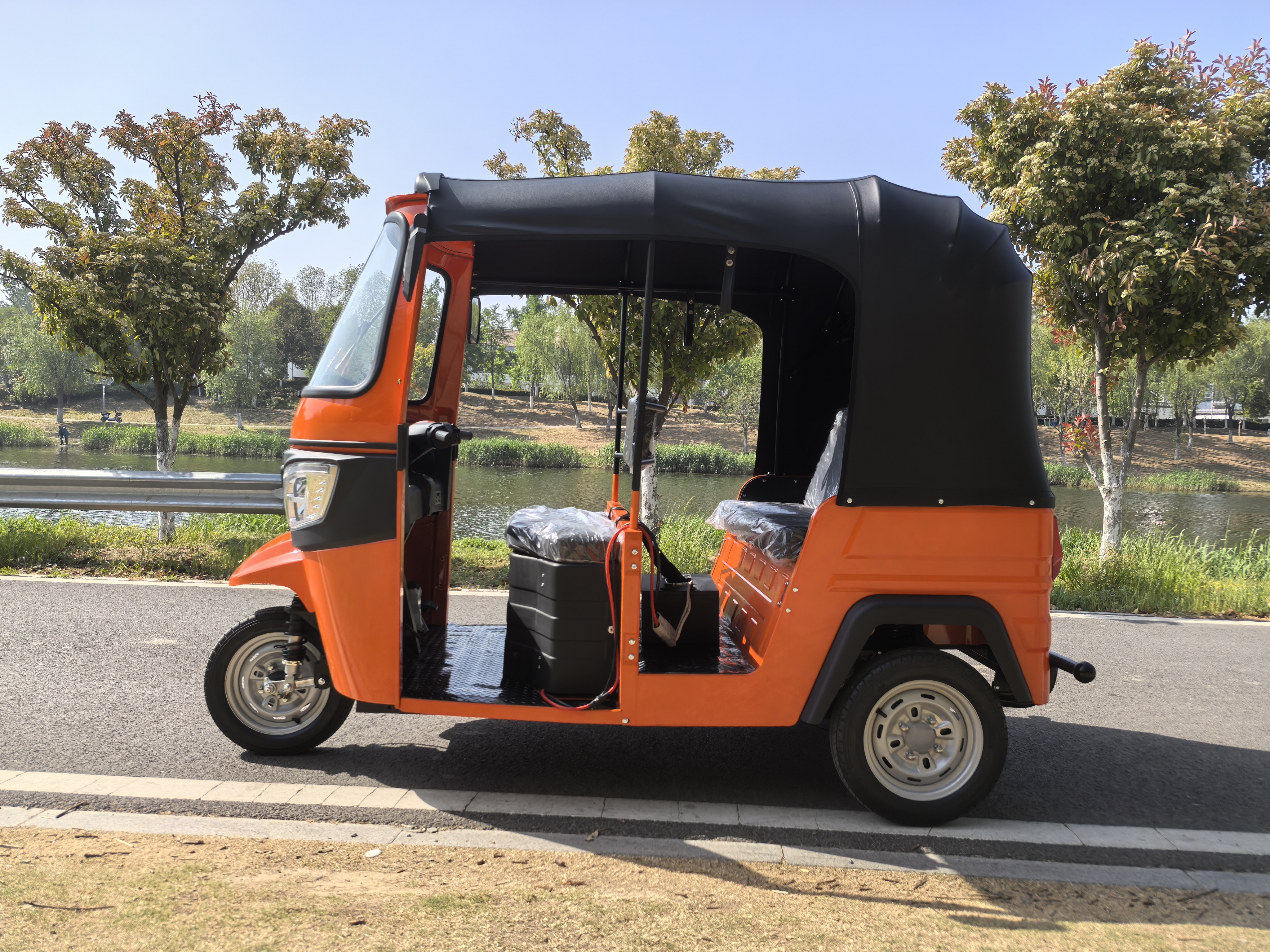 Electric Tuk-Tuk