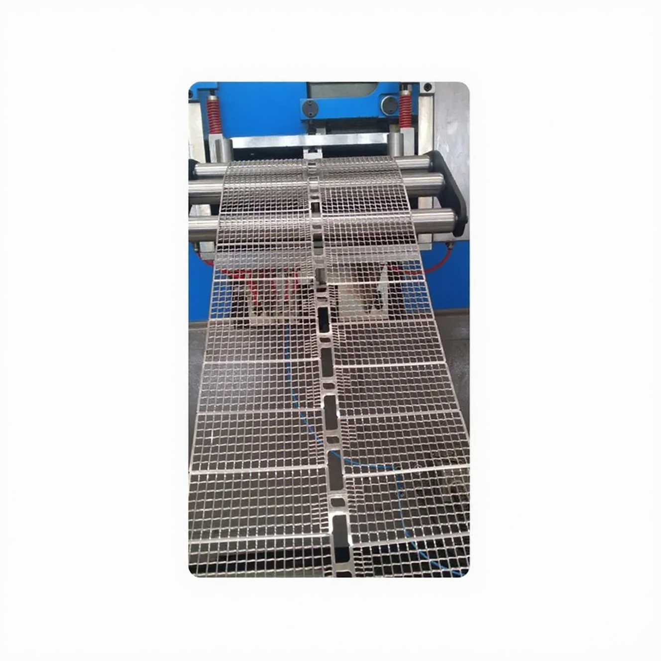 Punching line machine