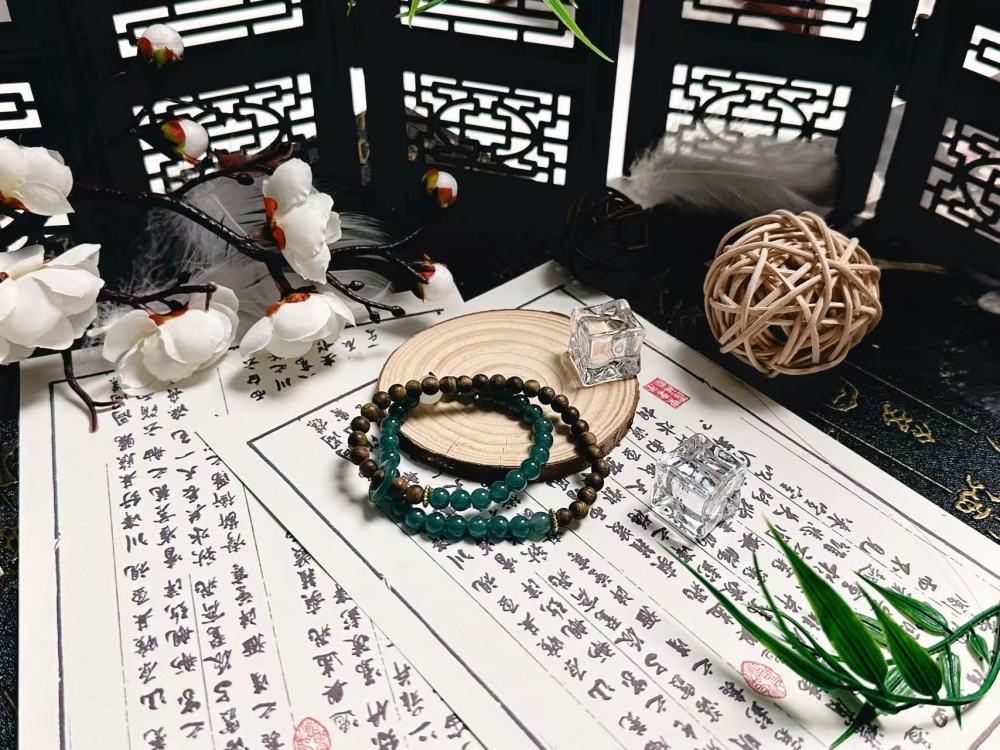 "Secret Realm" Double-Layer Bracelet Set - Agarwood & Jadeite Beads