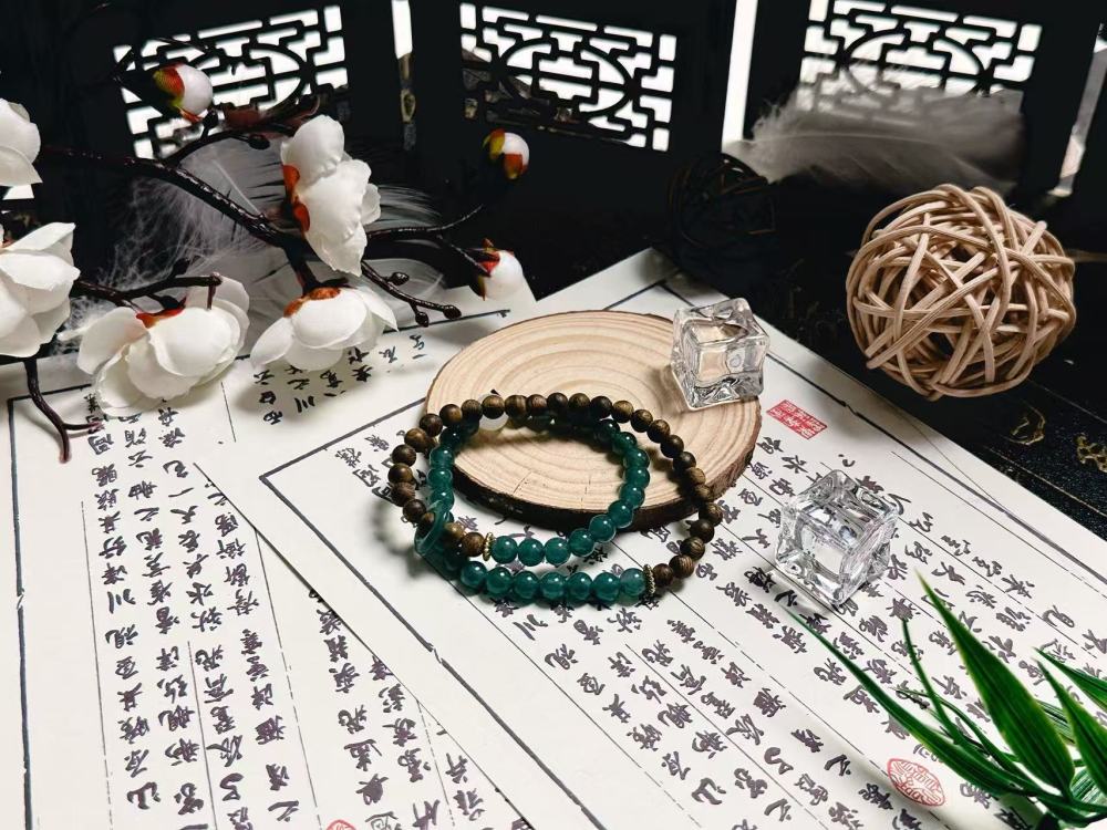 "Secret Realm" Double-Layer Bracelet Set - Agarwood & Jadeite Beads