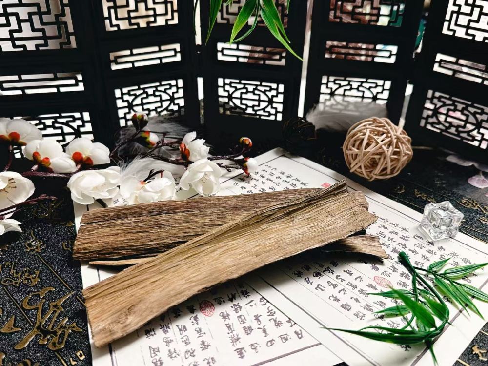 Natural Agarwood Chips for Heating - Grade A & B Qi-Nan Scent | Pure Fragrant Wood Pieces for Electric Incense Warmer