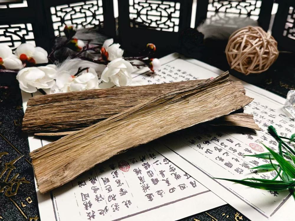Natural Agarwood Chips for Heating - Grade A & B Qi-Nan Scent | Pure Fragrant Wood Pieces for Electric Incense Warmer