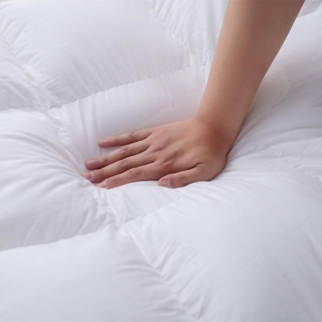 고 충전재｜폭신 입체형 매트리스 패드