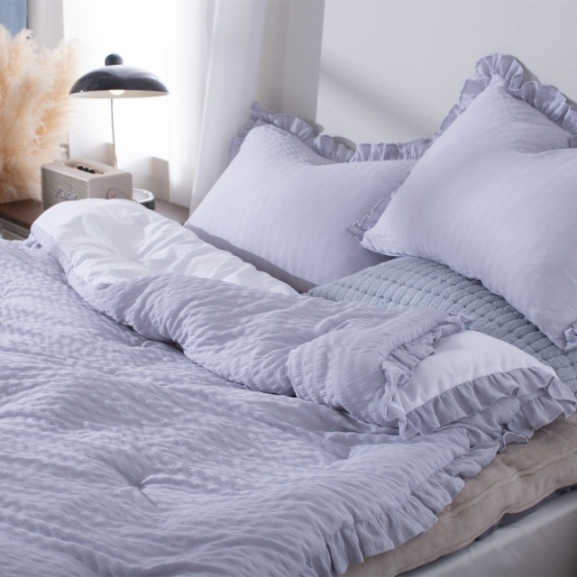 러플 장식 와이드 스트라이프 시어서커 목화 이불