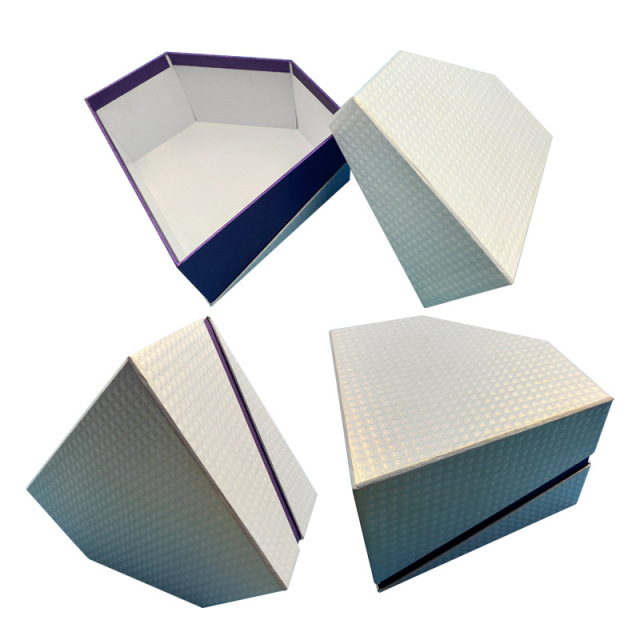 Creative diamond-shaped gift box custom-made special hard white cardboard right angle high-end cosmetics special-shaped gift box customization