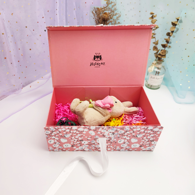 Magnetic Gift Box Wholesale