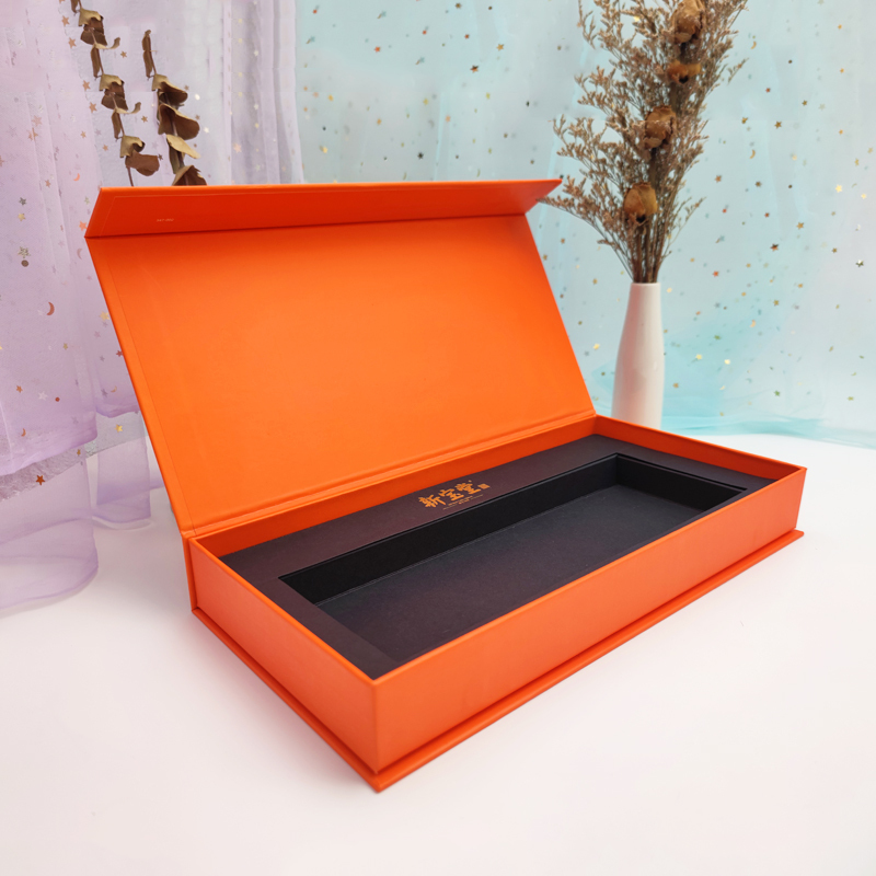 Luxury Chinese-Inspired Gift Boxes for Premium Branding