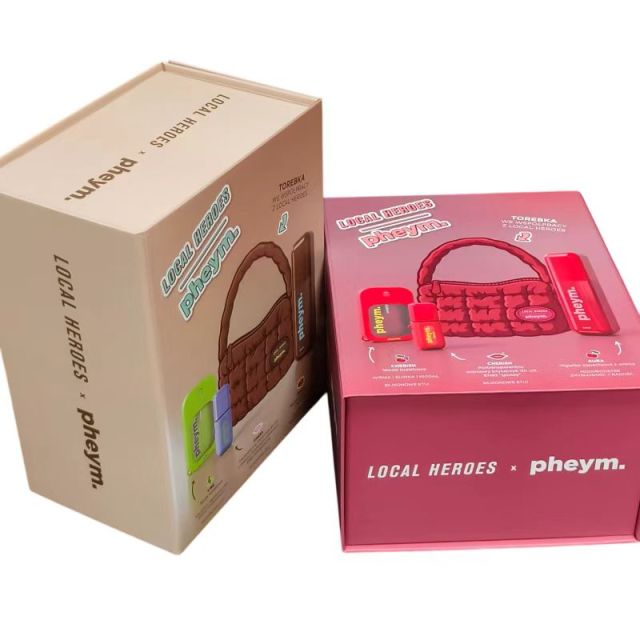 Customized Logo Luxury Folding Gift Box