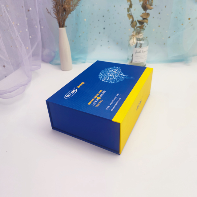 Custom Flip-Top Magnetic Pill Box | Luxury Medical Packaging