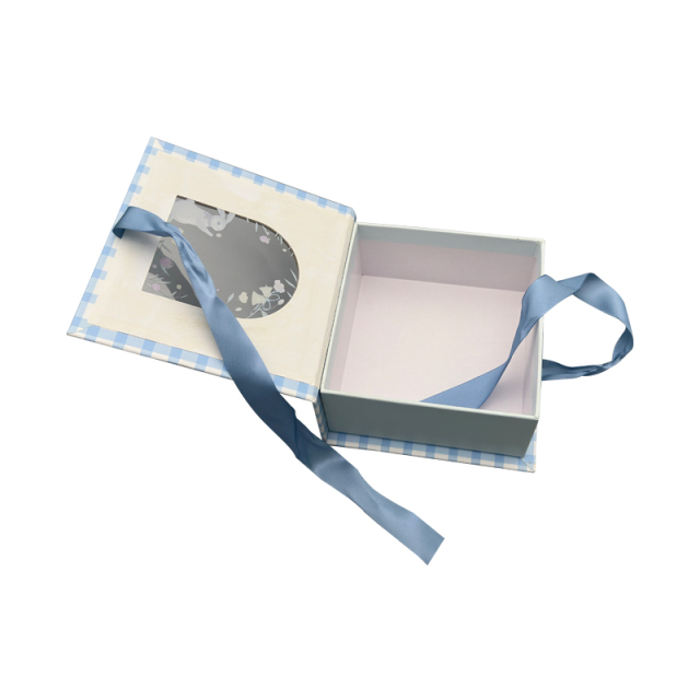 Custom Logo Recycled Ribbon Printed Gift Boxes with Unique Magnetic Closures UV Coating Embossed Packaging Paper with Window