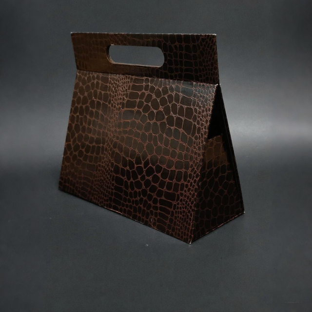 The Reusable Crocodile-Effect Tote | Glossy Black & 100% Recycled