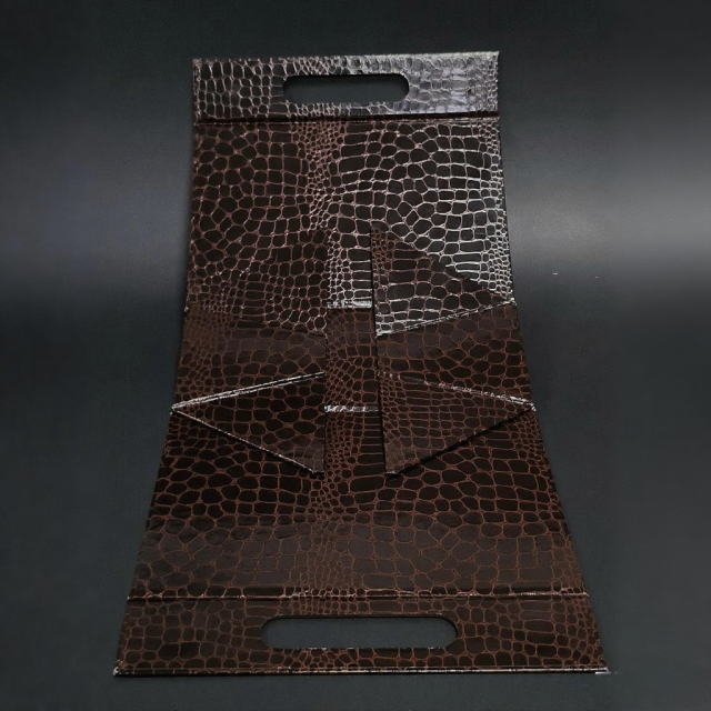 The Reusable Crocodile-Effect Tote | Glossy Black & 100% Recycled