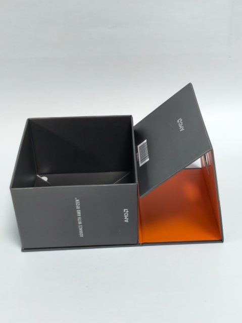 The Reusable Crocodile-Effect Tote | Glossy Black & 100% Recycled