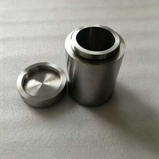 Tungsten Alloy Radiation Shielding Tank for Oil Drilling & Logging | High-Density Source Storage Container