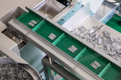 Máquina empacadora de accesorios de ensamblaje