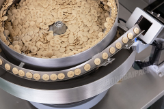 Máquina envasadora de componentes de plástico