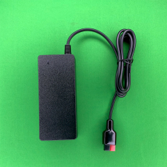 62.78W 14.6V 4.3A LiFePO4 Battery Charger with Anderson Connector | QINXPOWER®