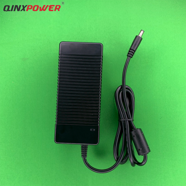21v-4.76a-charger-with-5.5x2.1mm-connector