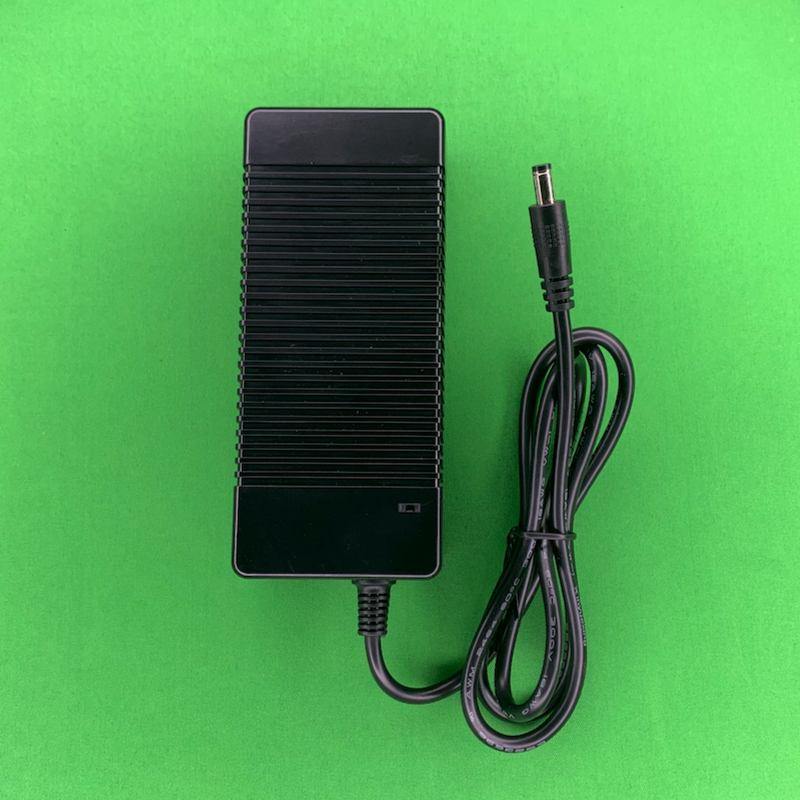 100.8w-33.6v-3a-lithium-battery-charger-true-product-picture