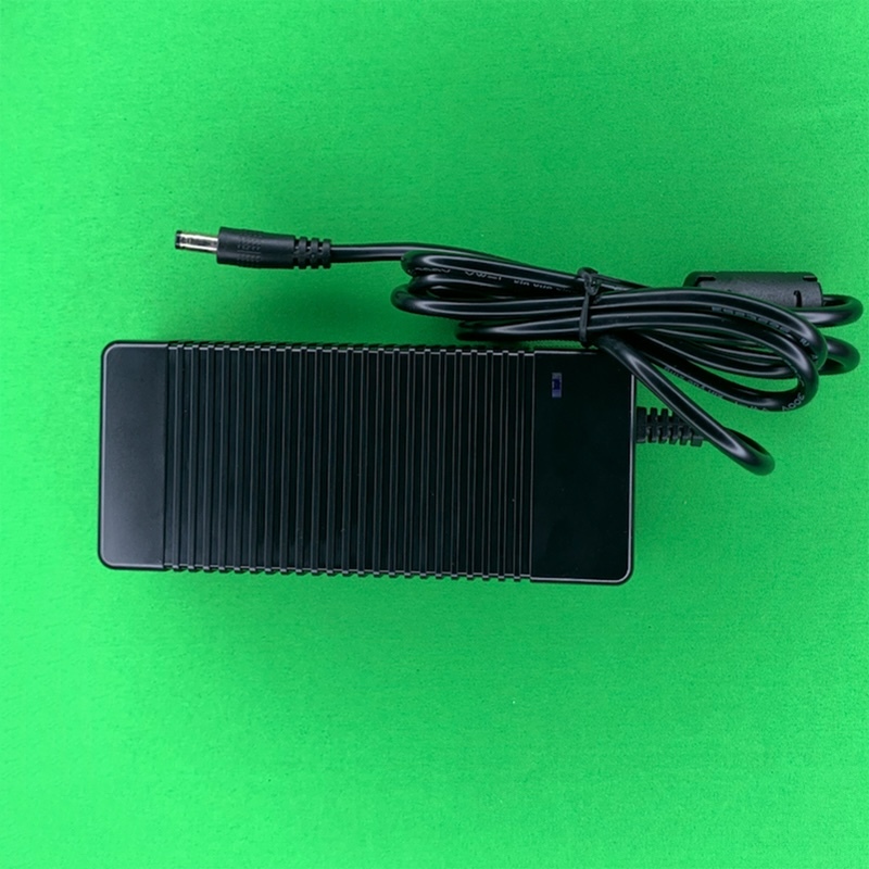 12V-8A-power-adapter-with-5.5x2.1mm-product-picture