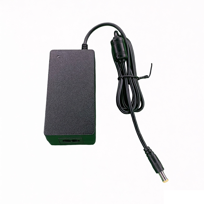16.8V 1.5A 25.2W 4S Lithium Battery Charger with 5.5x2.5mm center-pin DC connector