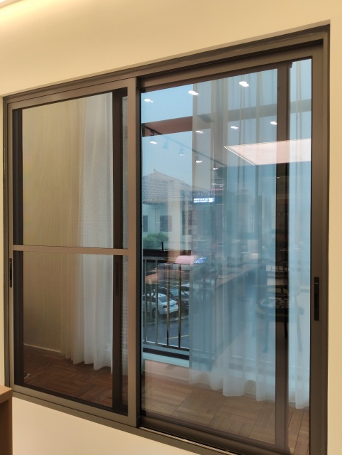 V65 Narrow-edge heavy-duty sliding door
