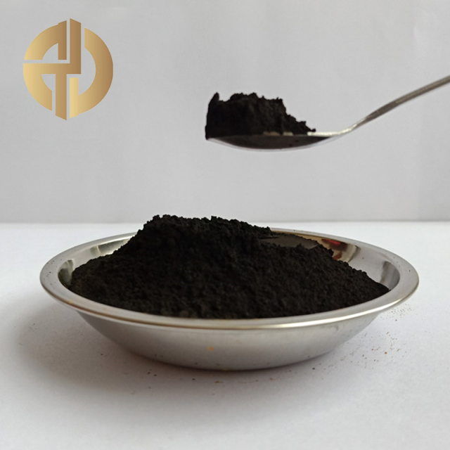 Metallic platinum powder