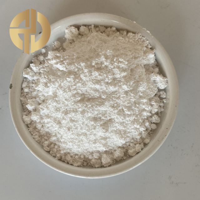 Scandium oxide powder