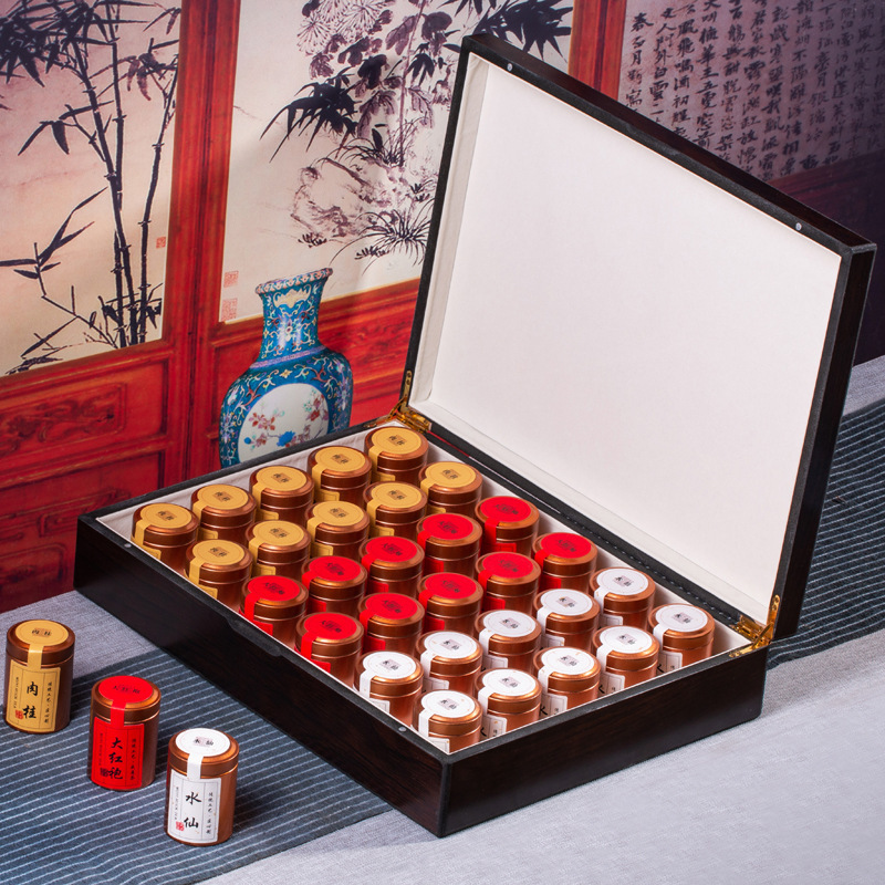 Wuyi Golden Junmei premium black tea wholesale small canned tea gift box red robe cinnamon high-end wooden box gift