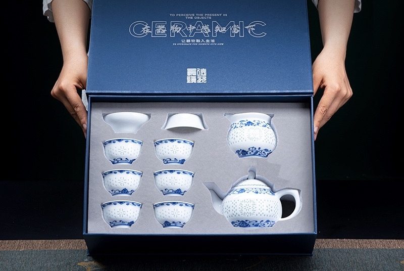 Royal porcelain exquisite · Qinghua light luxury tea set collection