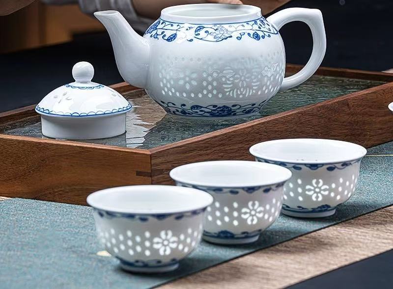 Royal porcelain exquisite · Qinghua light luxury tea set collection