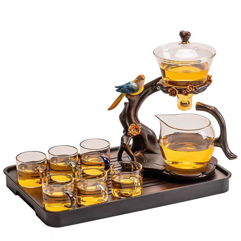 Dragon Roaring Through the Nine Heavens Tea Set