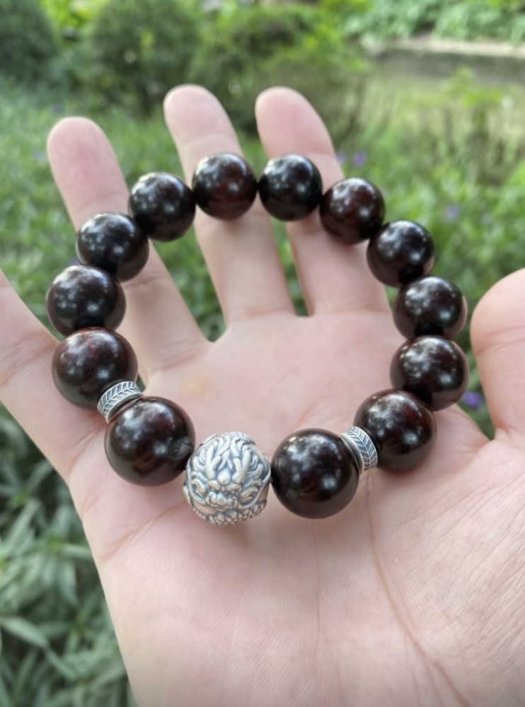 Buddhist Bead Bracelet with Silver Dragon Fortune-Turning Beads for Attracting Wealth and Bringing Good Luck