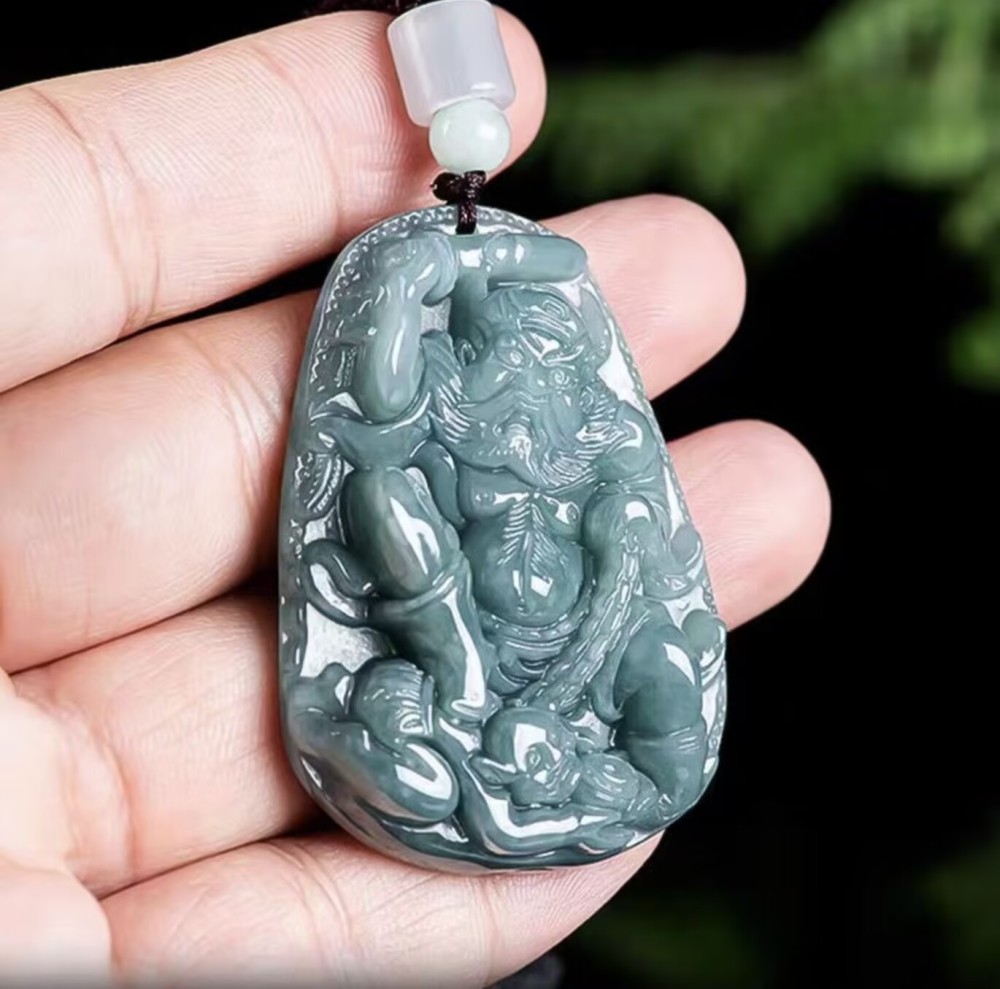 Jade Yawei Zhong Kui Subduing Demons Lucky 糯种 Jade Pendant
