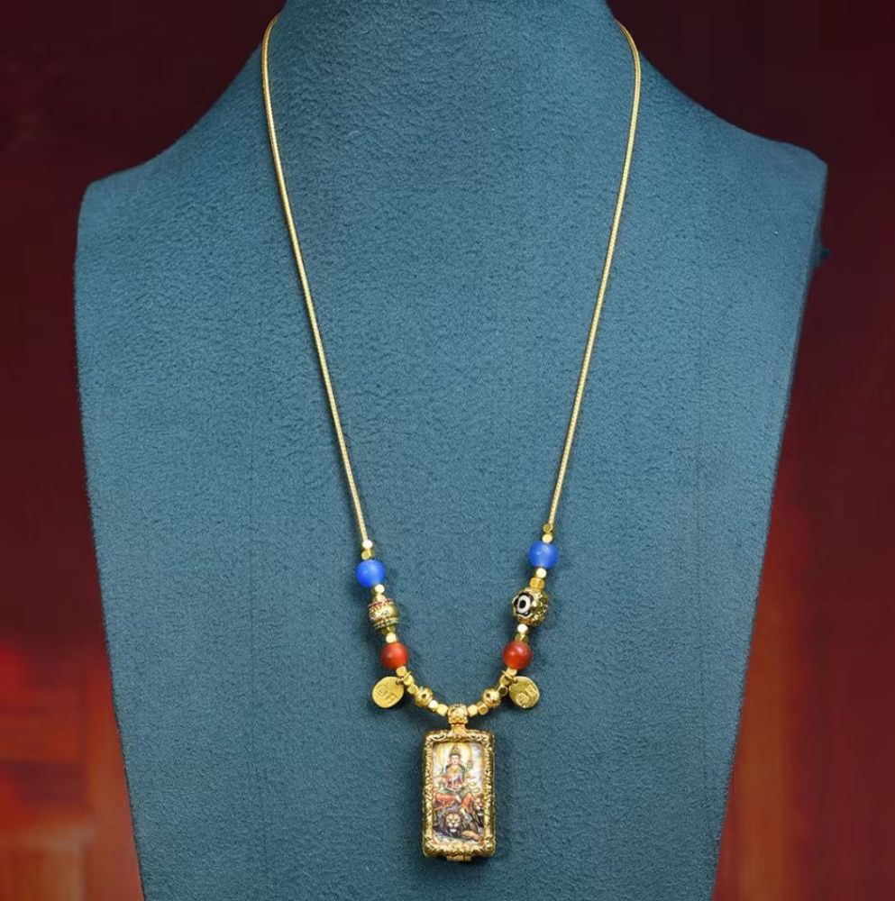 Thangka Manjushri Bodhisattva and Marici Devi Pendant Double-Sided Painted Thangka Guardian Buddha Amulet