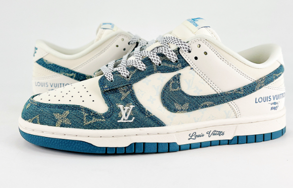Nike shoes NIKE DUNK SB  Size, 36-45  You can click on the link of the picture below to view more detailed pictures.