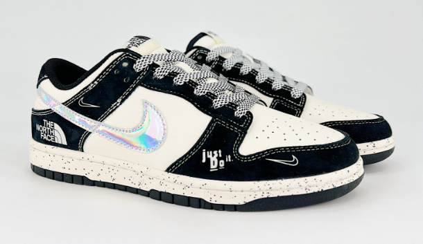 Nike shoes NIKE DUNK SB  Size, 36-45  You can click on the link of the picture below to view more detailed pictures.