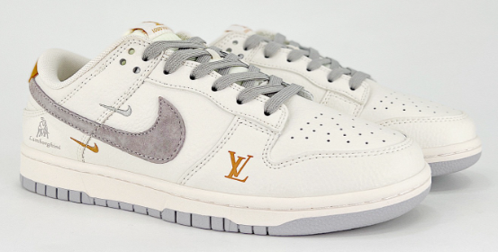 NIKE DUNK SB Nike shoes  Size, 36-45  You can click on the link of the picture below to view more detailed pictures.