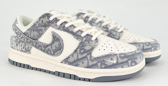 NIKE DUNK SB Nike shoes  Size, 36-45  You can click on the link of the picture below to view more detailed pictures.